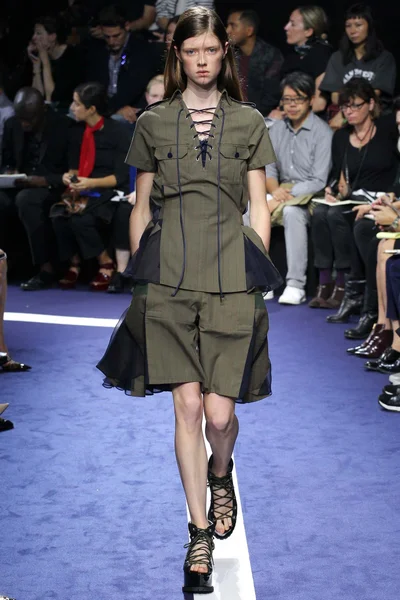 Look 71